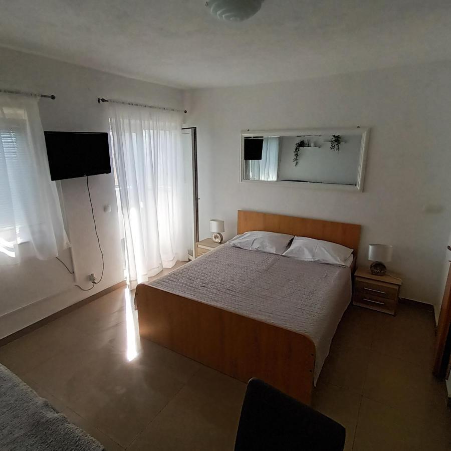 Apartments Monika Omiš Exterior foto